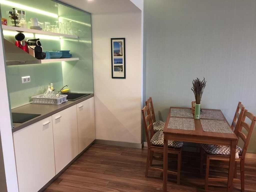 Azur Apartman Apartment แวแลนแซ ภายนอก รูปภาพ